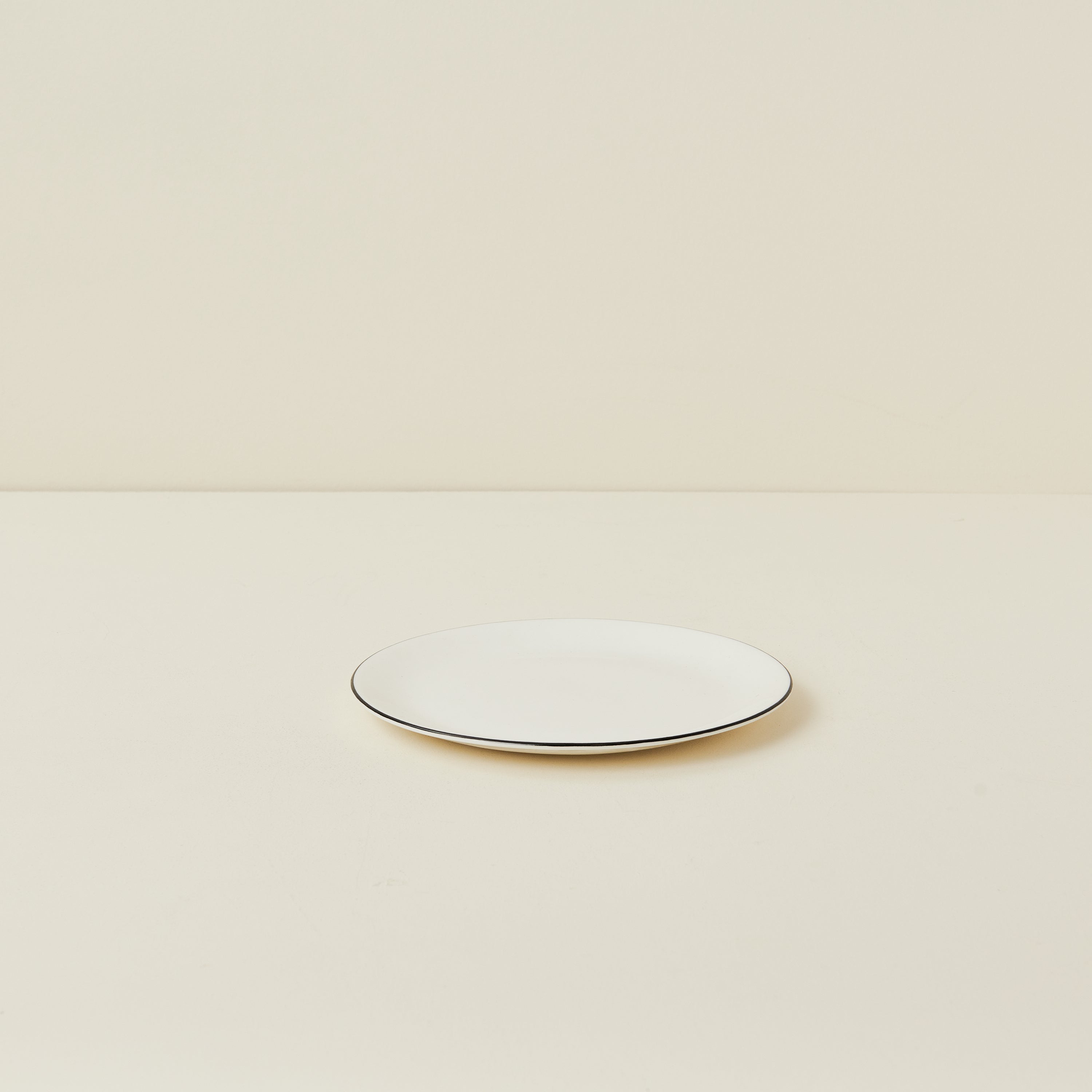 A Table Black Line Salad/Dessert Plate