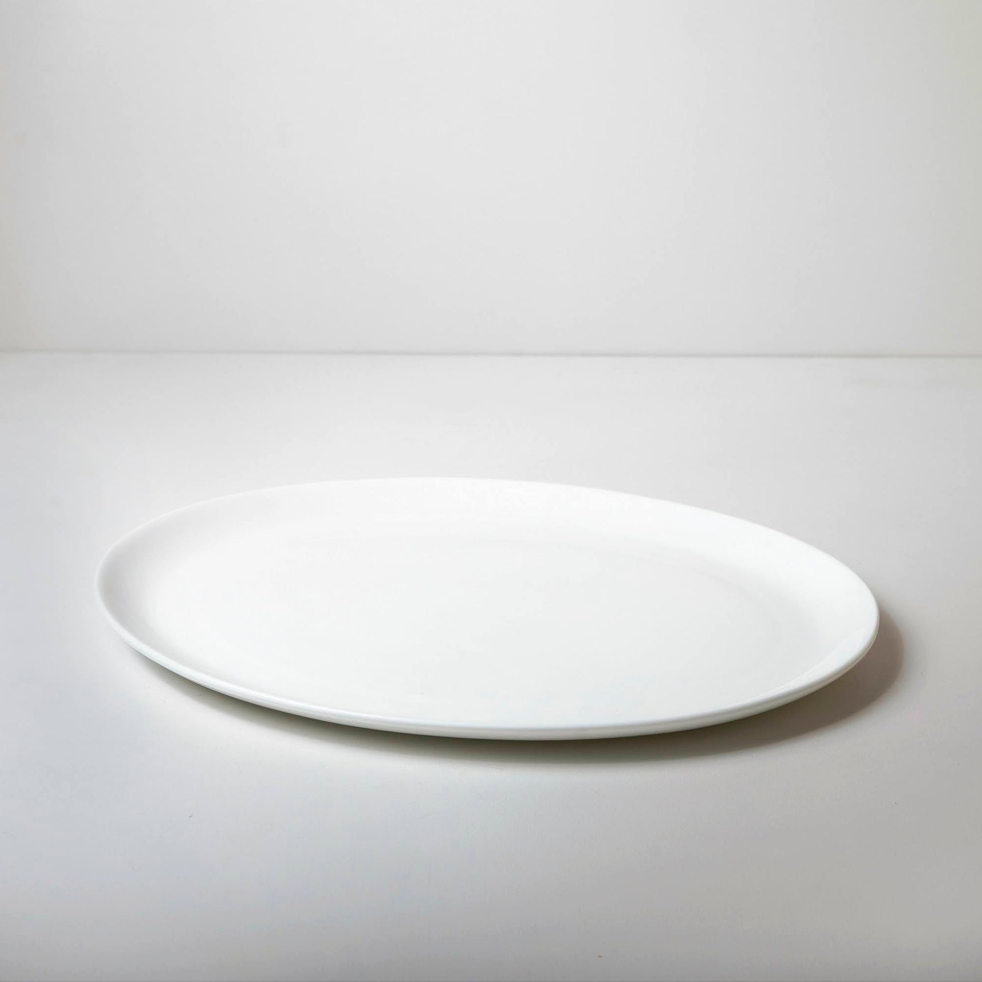 A Table Oval Platter