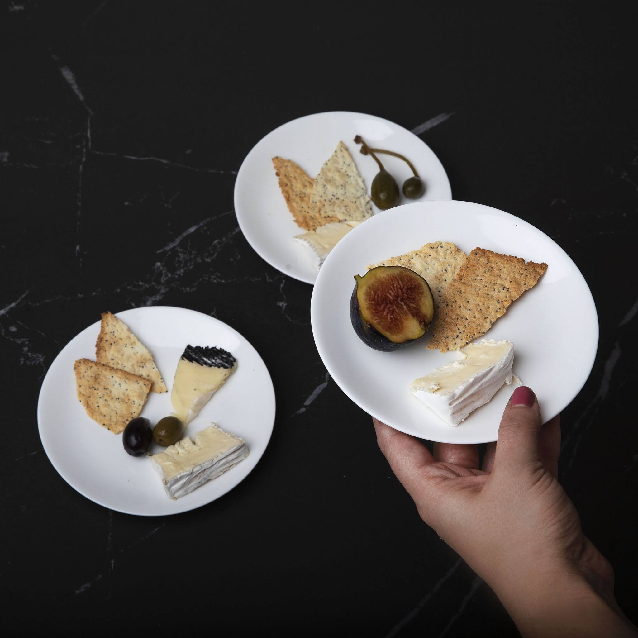 A Table Salad/Dessert Plate