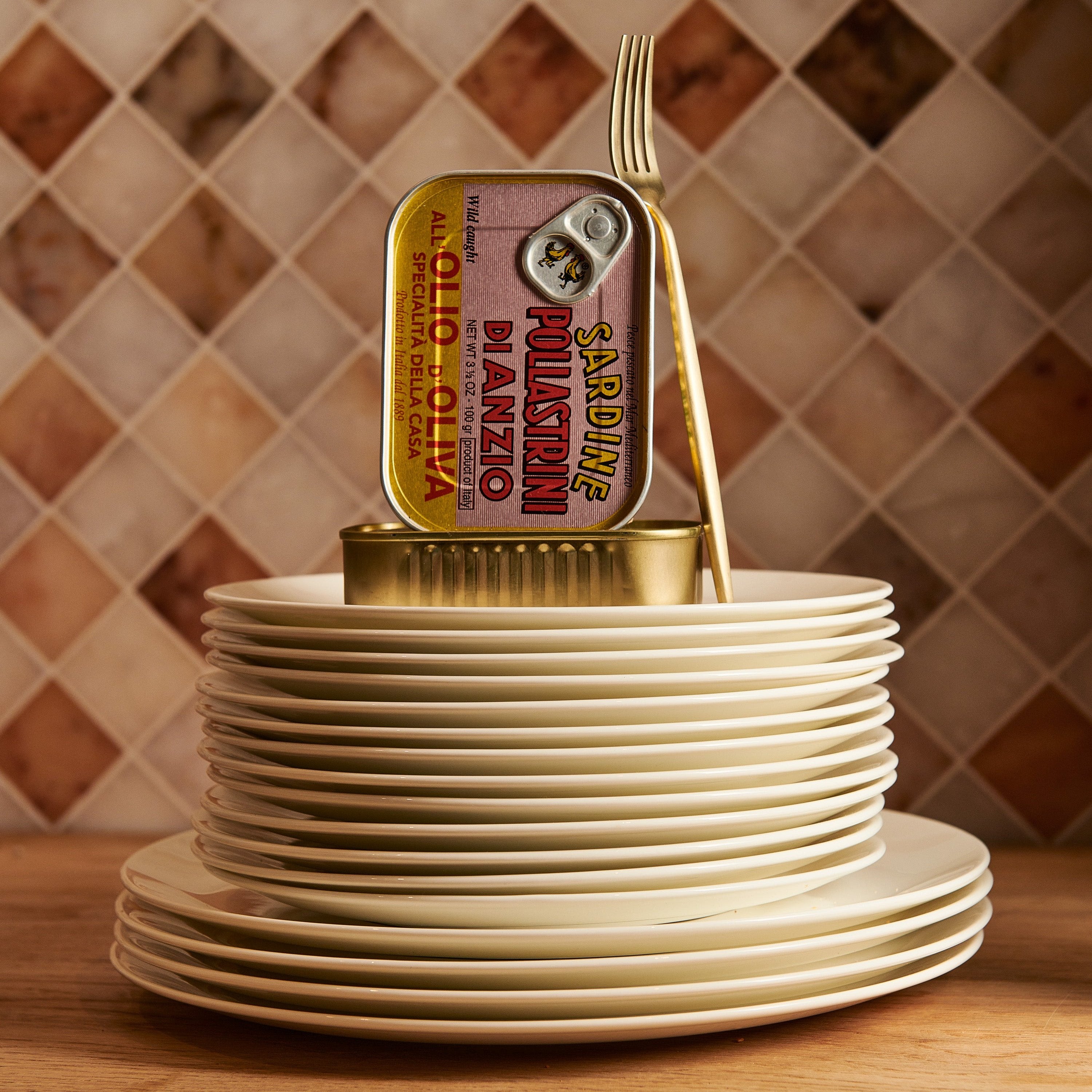 A Table Sardines Lifestyle