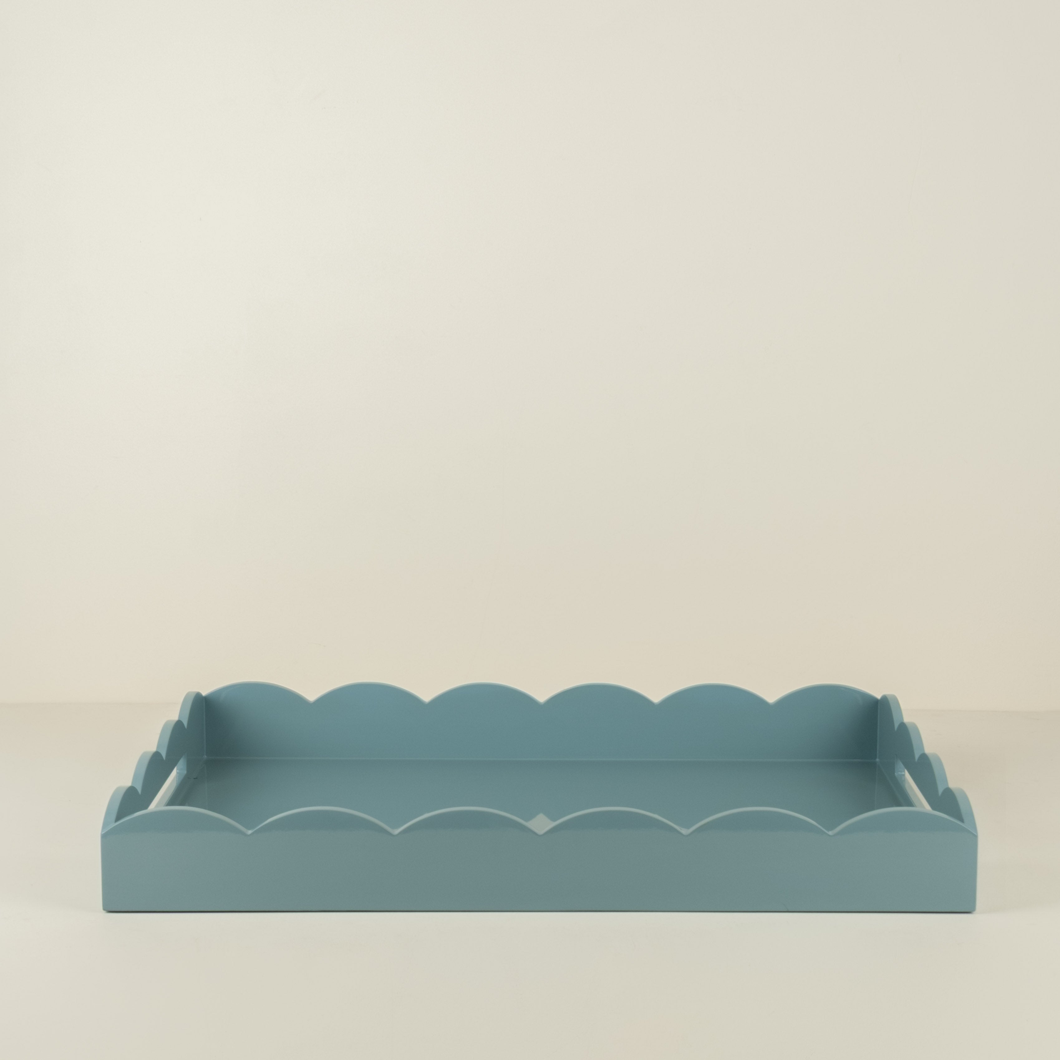 Large Chambray Lacquered Scallop Tray