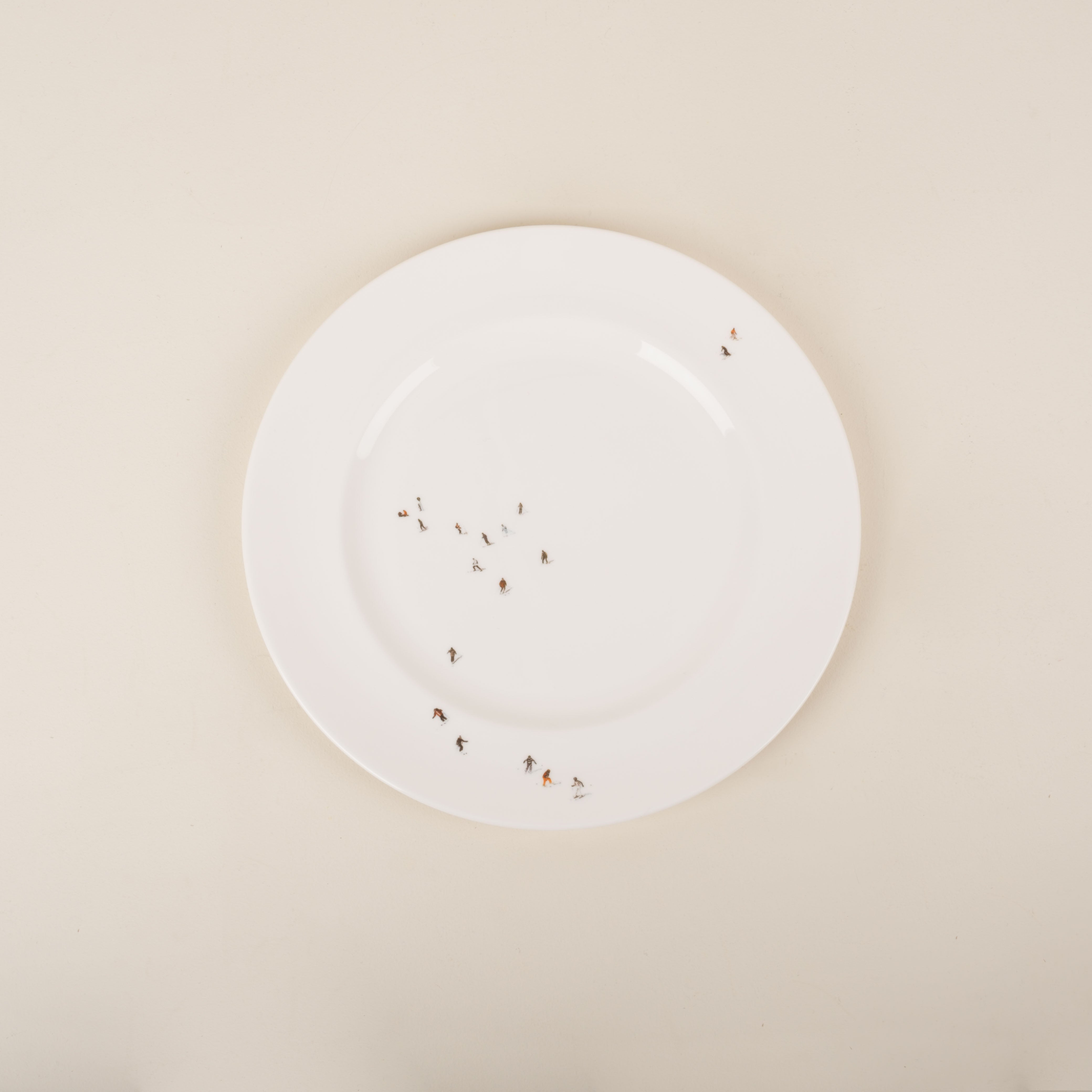Dede Johnston Skier Round Cake Plate