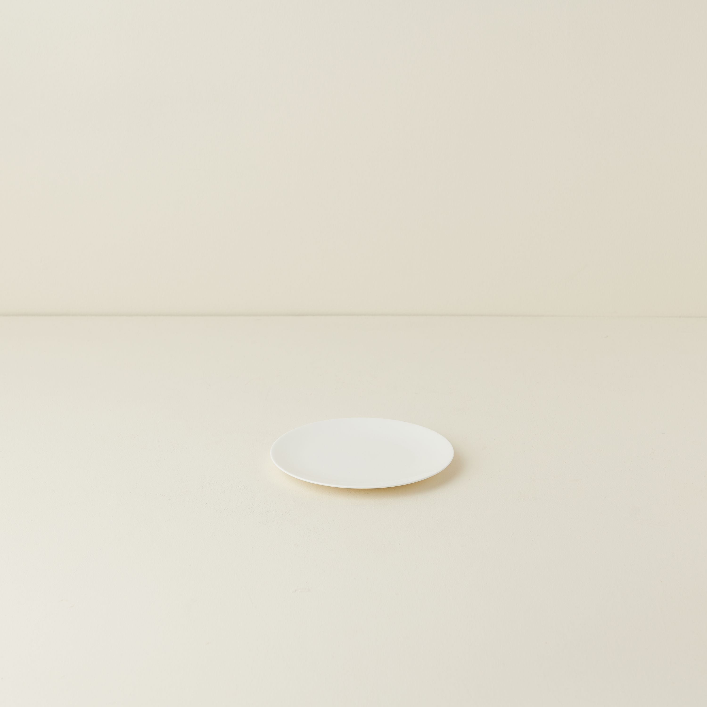 Pure Canape Plate, 16 cm