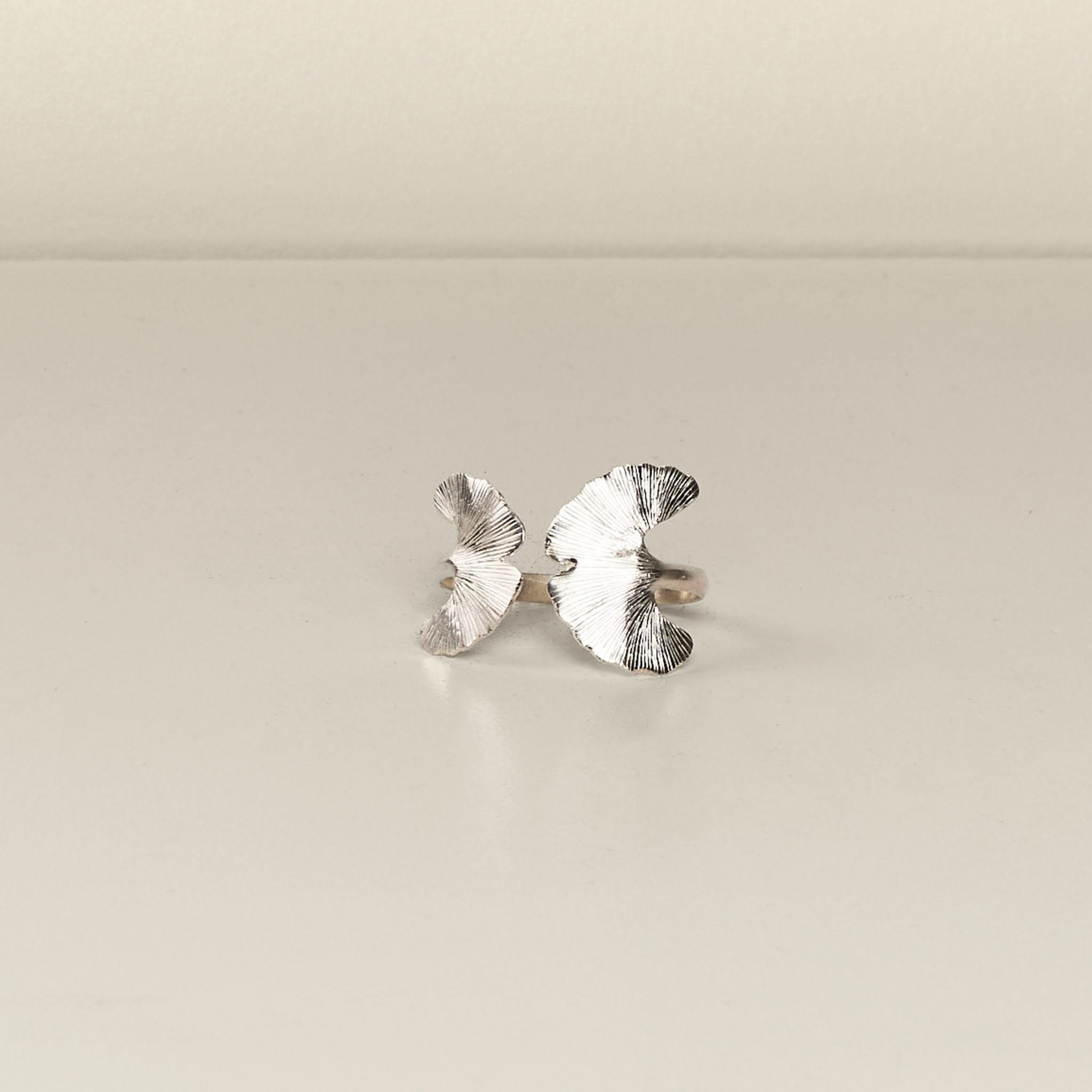 Gingko Silver Plated Napkin Ring