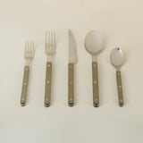 Bistrot Pearly 5-Piece Place Setting, Olive