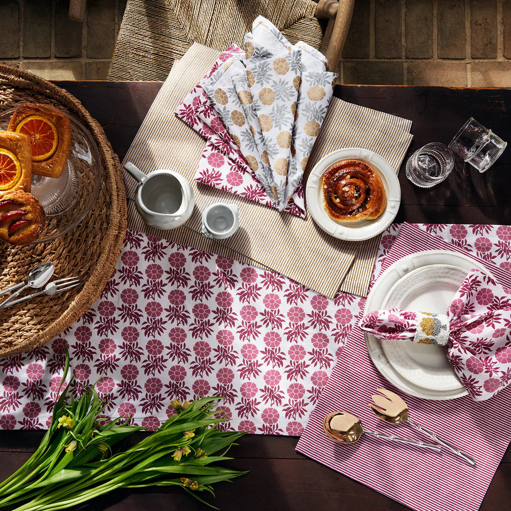 Sabah Berry Table Runner 16x108"