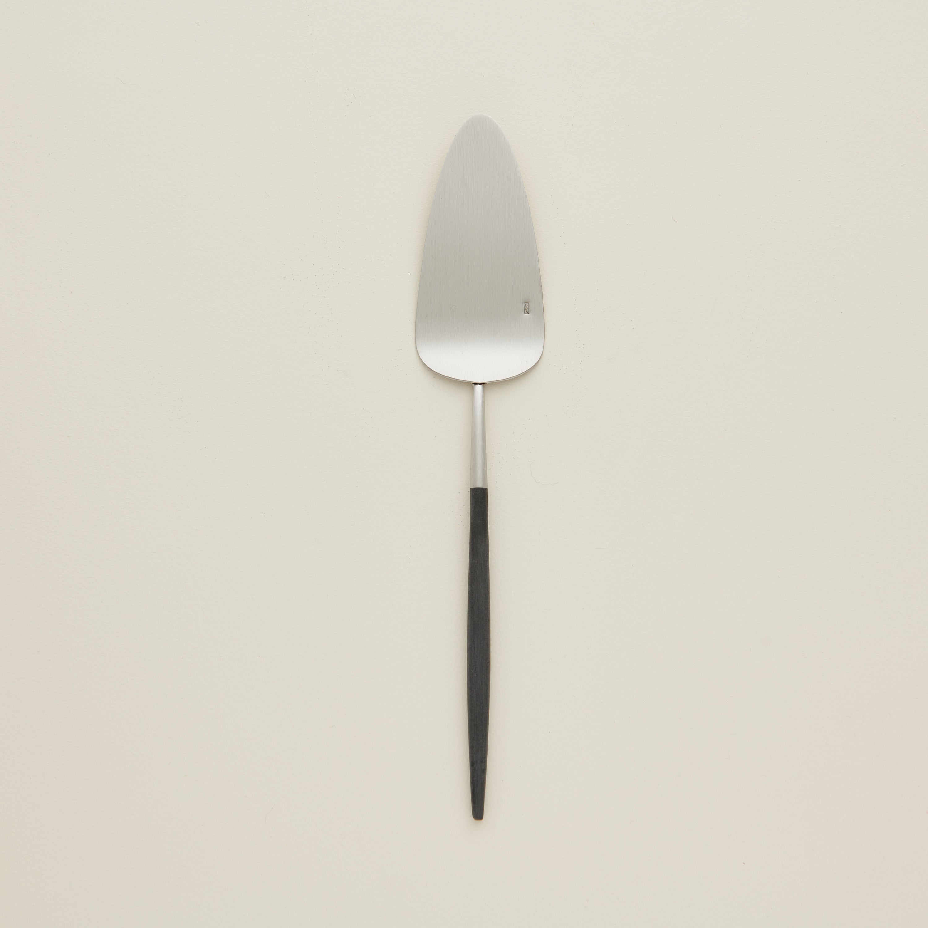 Cutipol Goa Cake/Pie Server