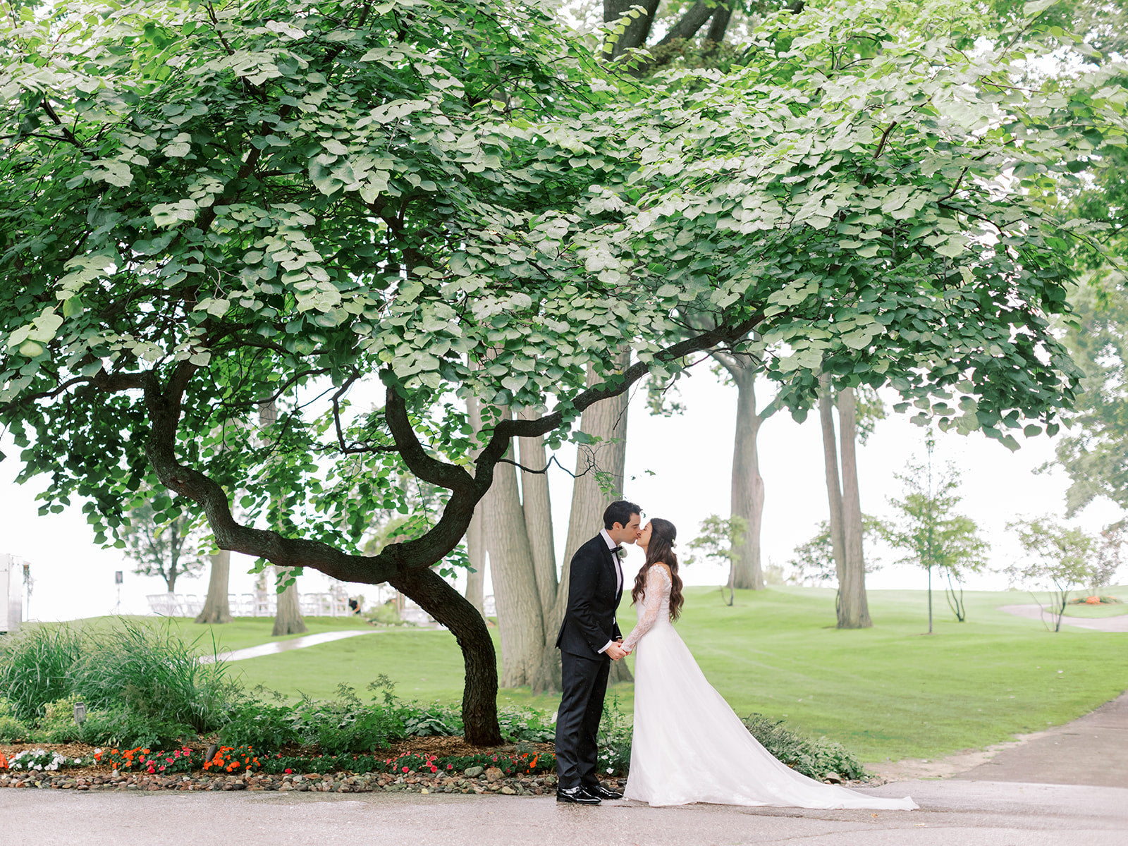 Inside Cristina Voicu and Michael Barford's Toronto Wedding