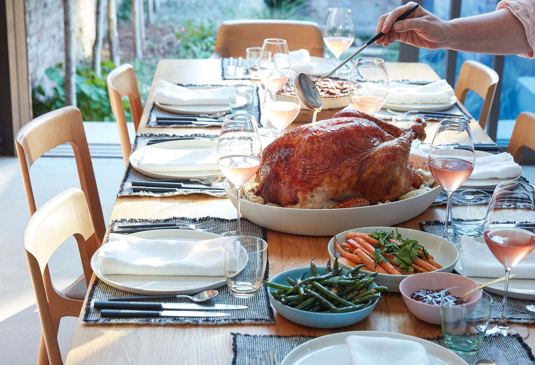 How to Dine Like the French