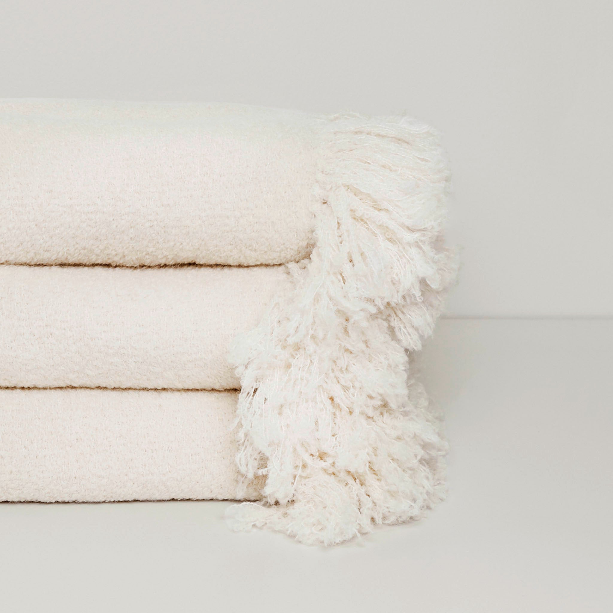Throws + Decorative Pillows
