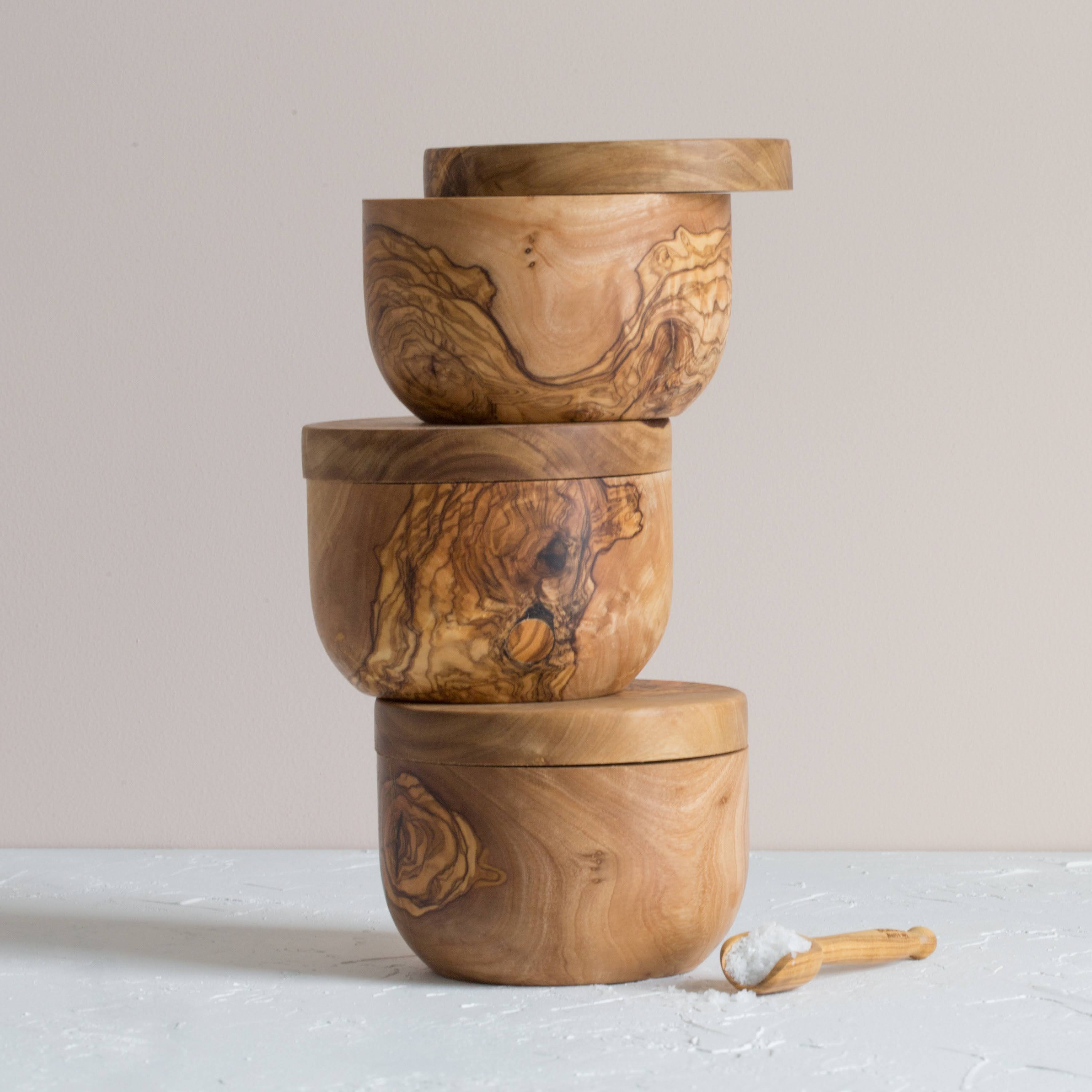 Olivewood Salt Keeper & Quebec Sea Salt
