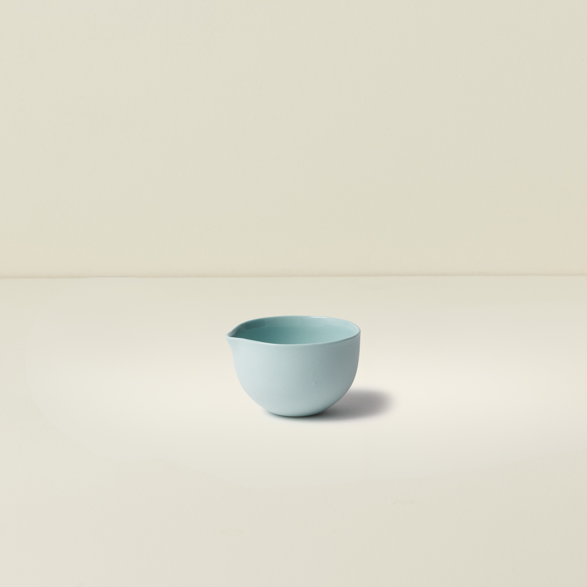Jug Round