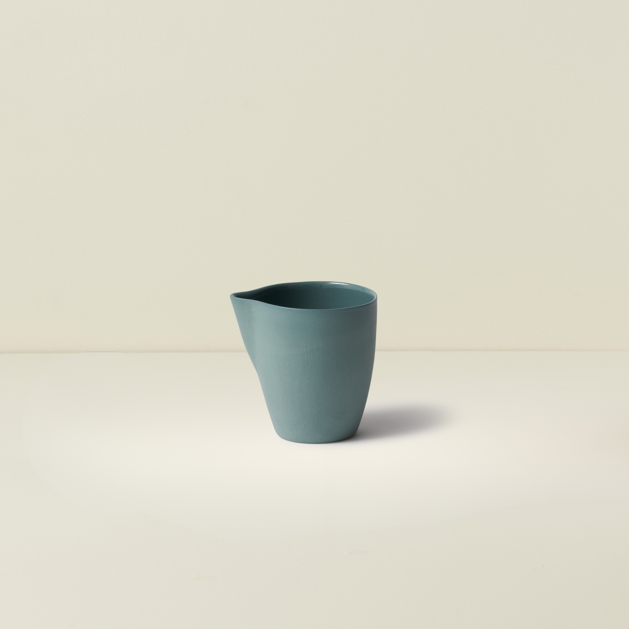 Jug Medium