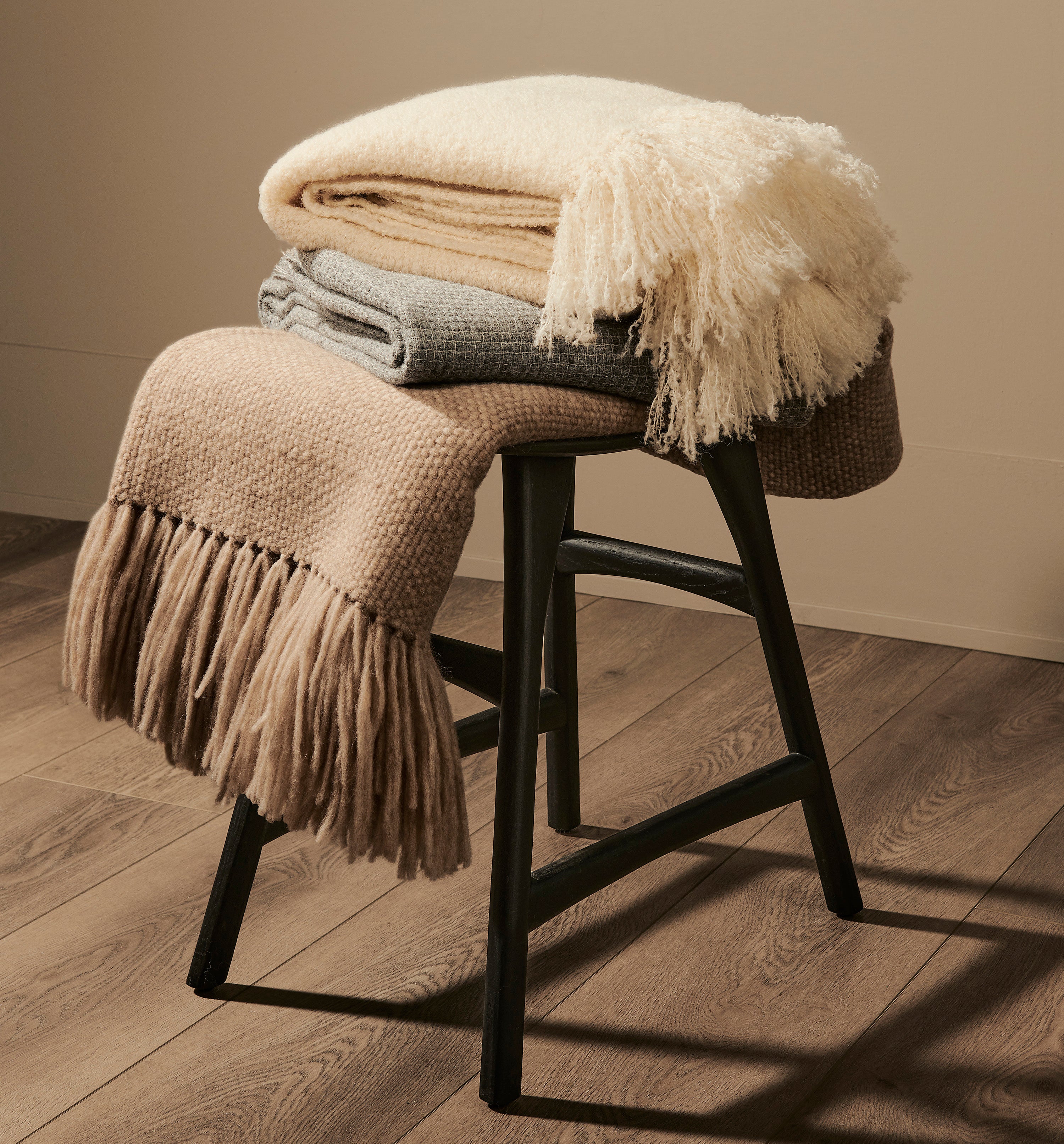 Boucle Alpaca Throw, Ivory
