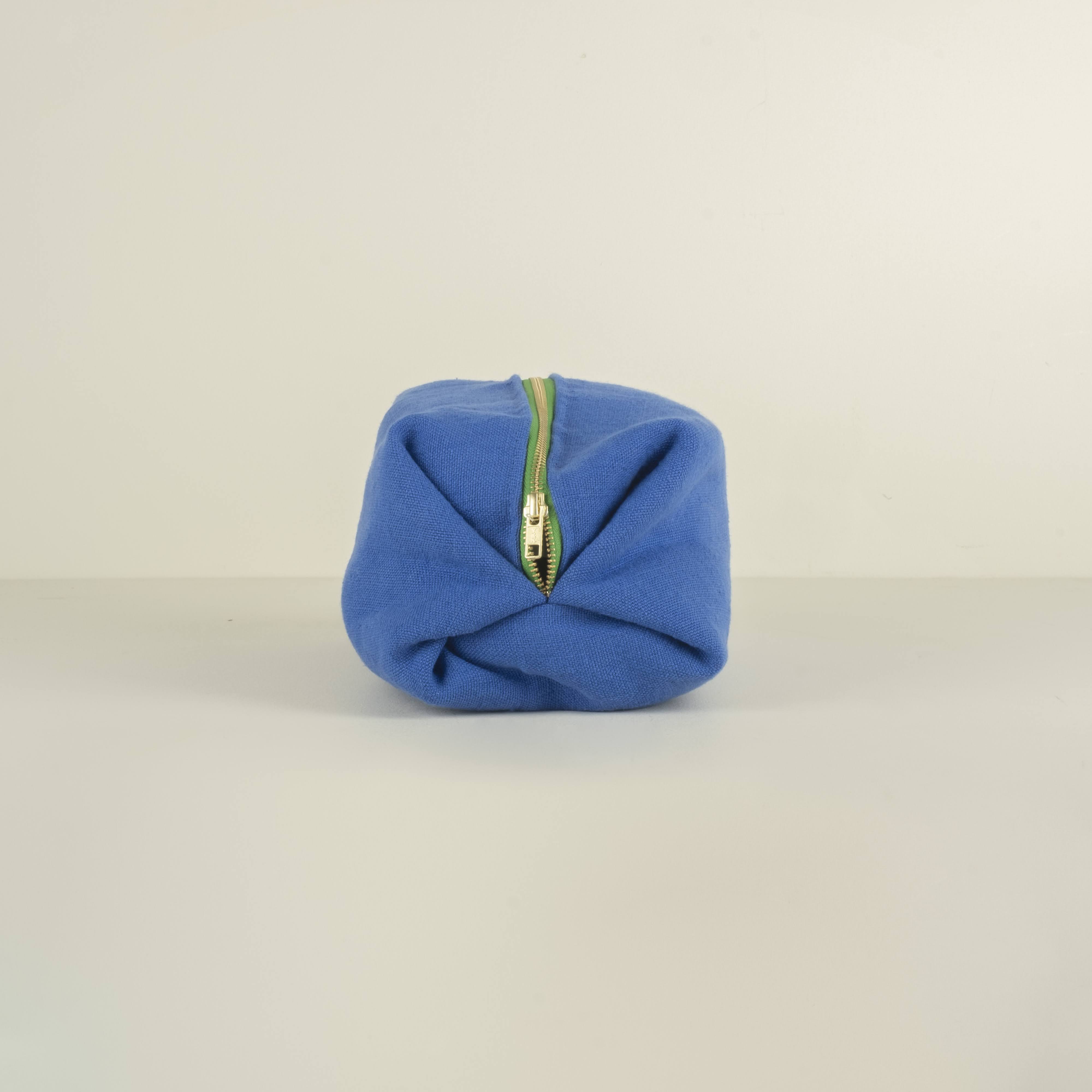 Designers Guild Brera Lino Toiletry Bag Large Lagoon