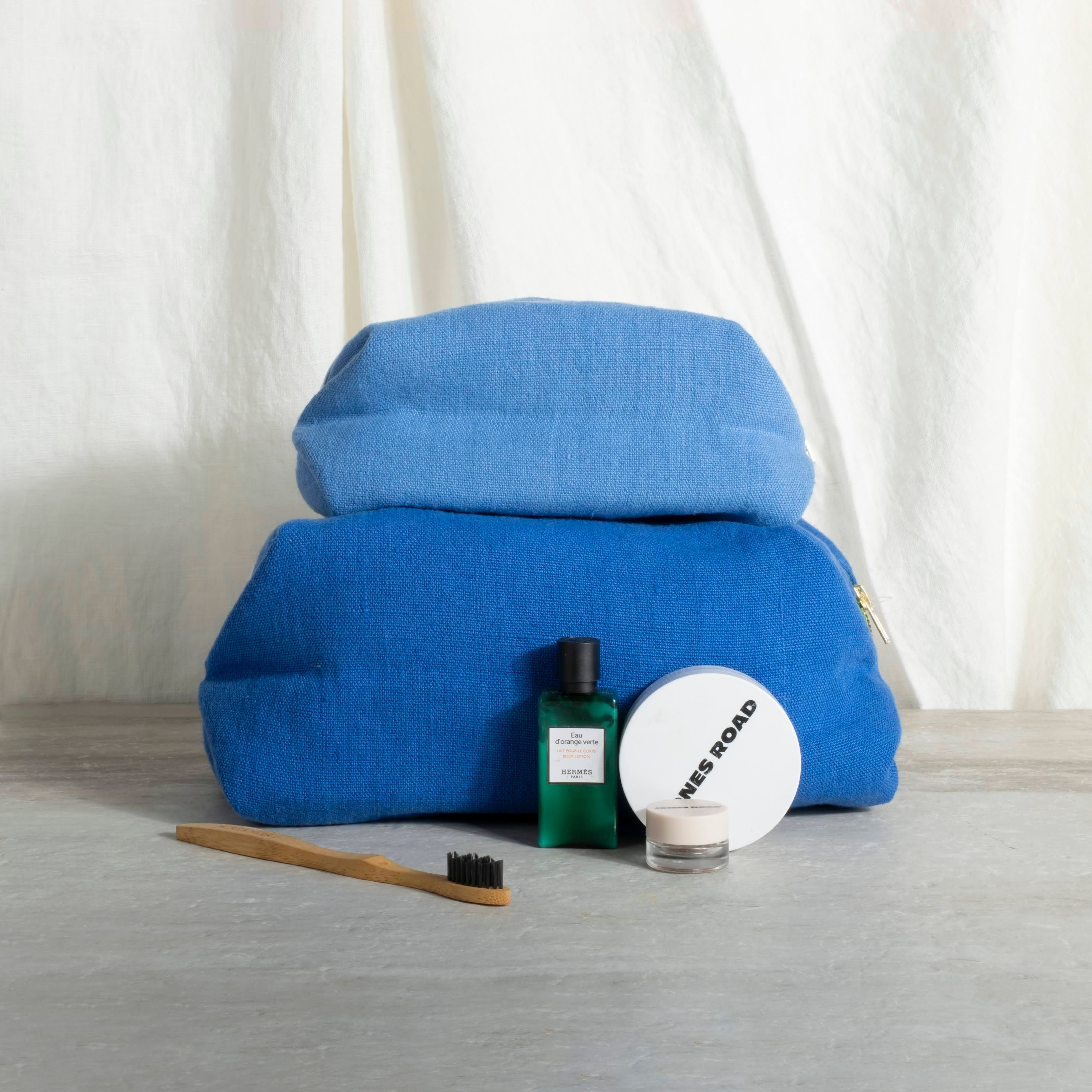 Designers Guild Brera Lino Toiletry Bag Large Lagoon Lifestyle