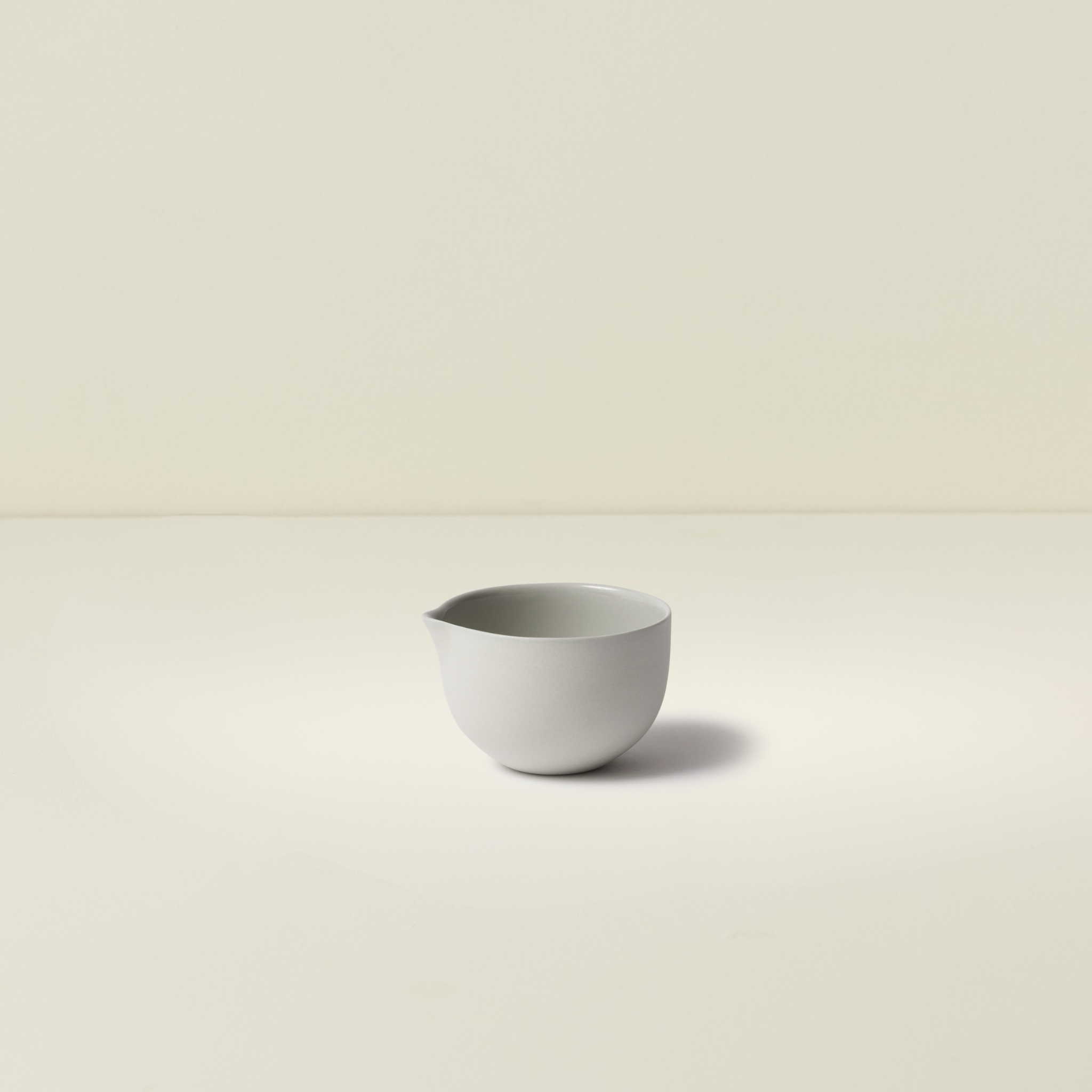 Jug Round