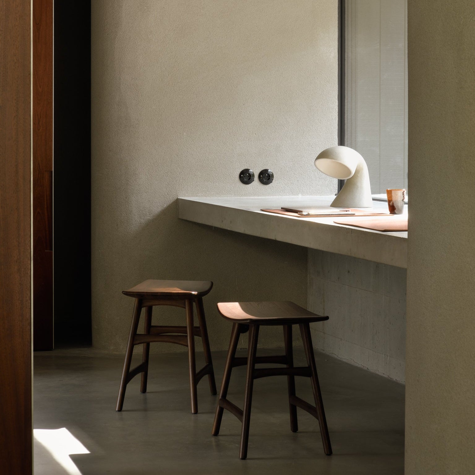 Osso Stool teak Brown