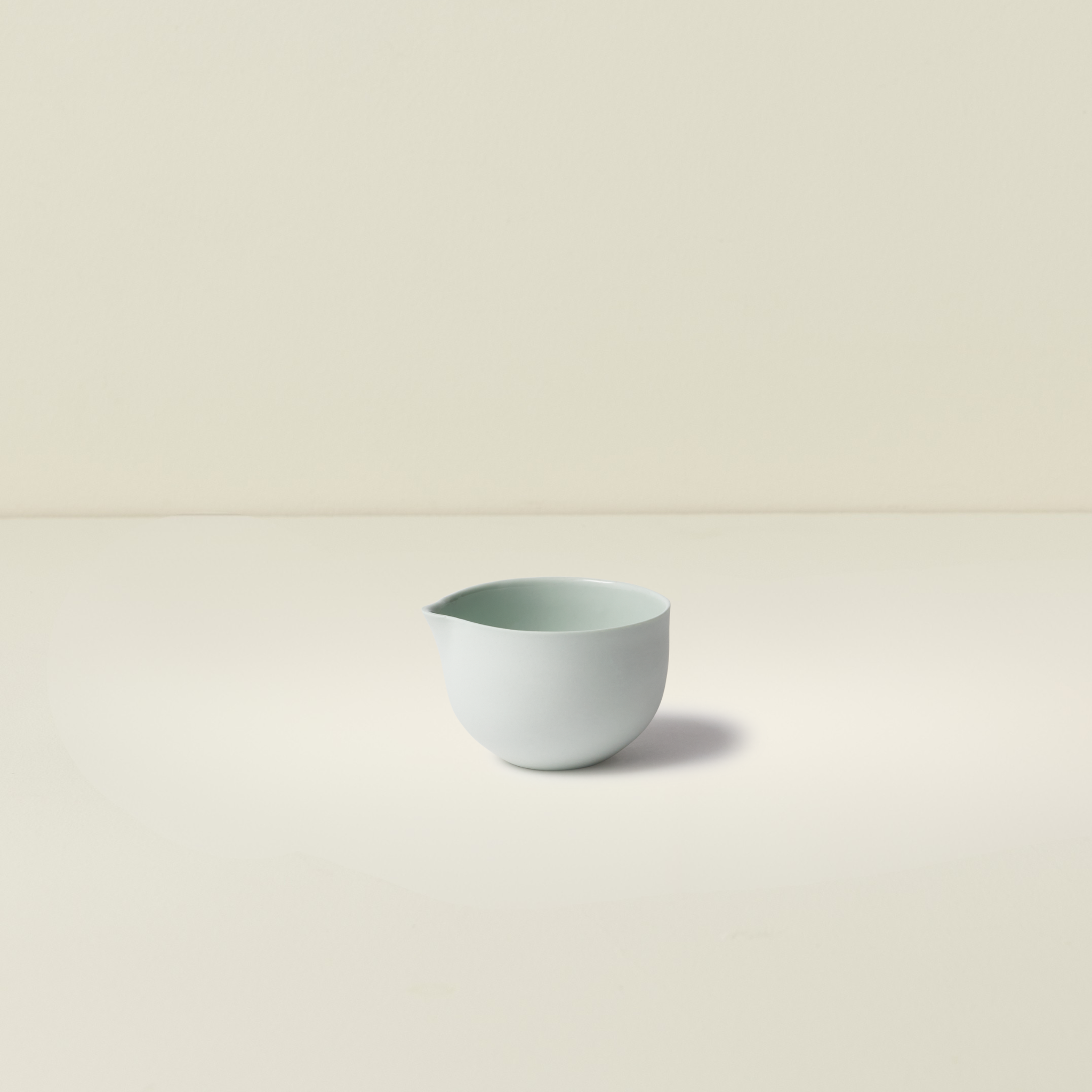 Jug Round