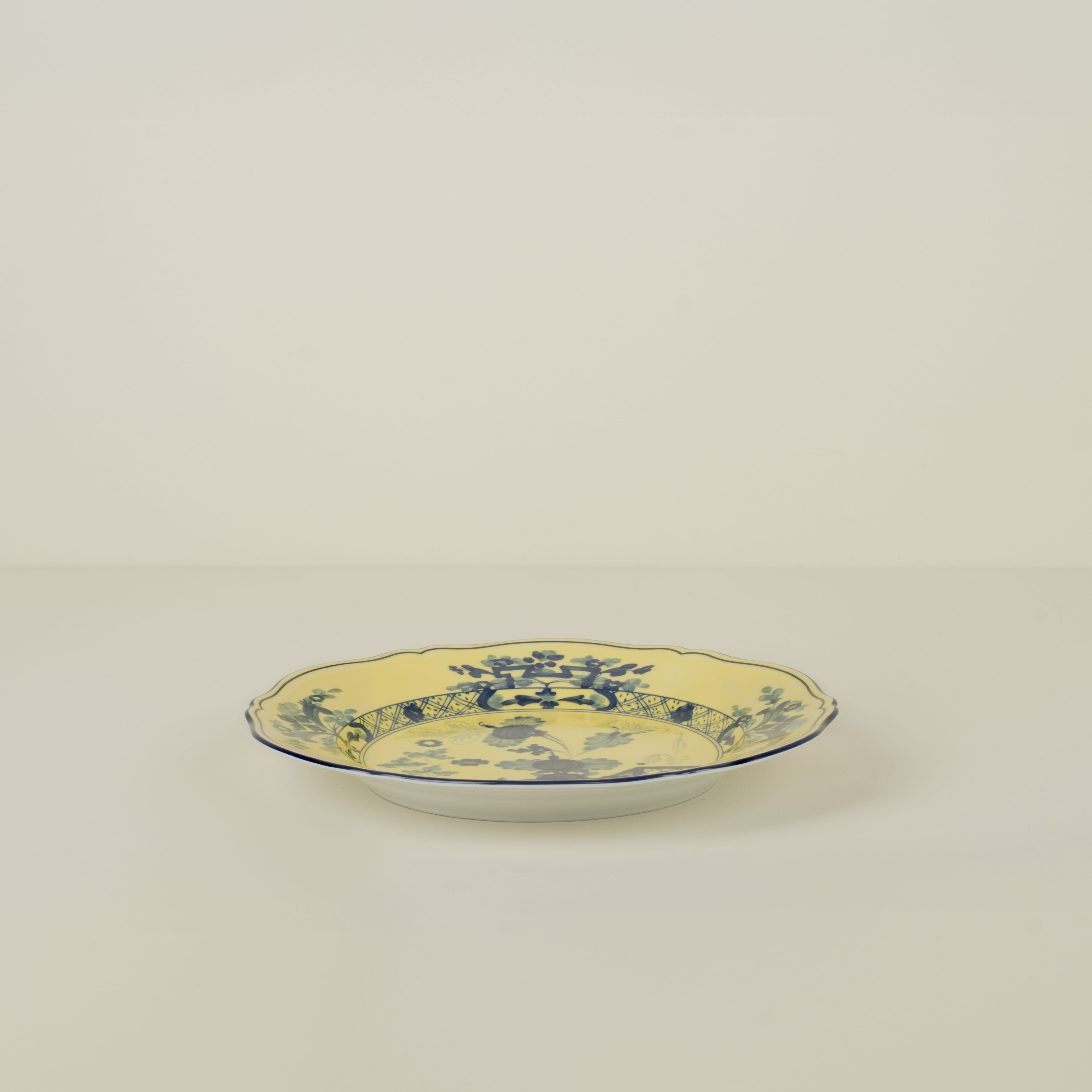 Oriente Italiano Dinner Plate, Citrino
