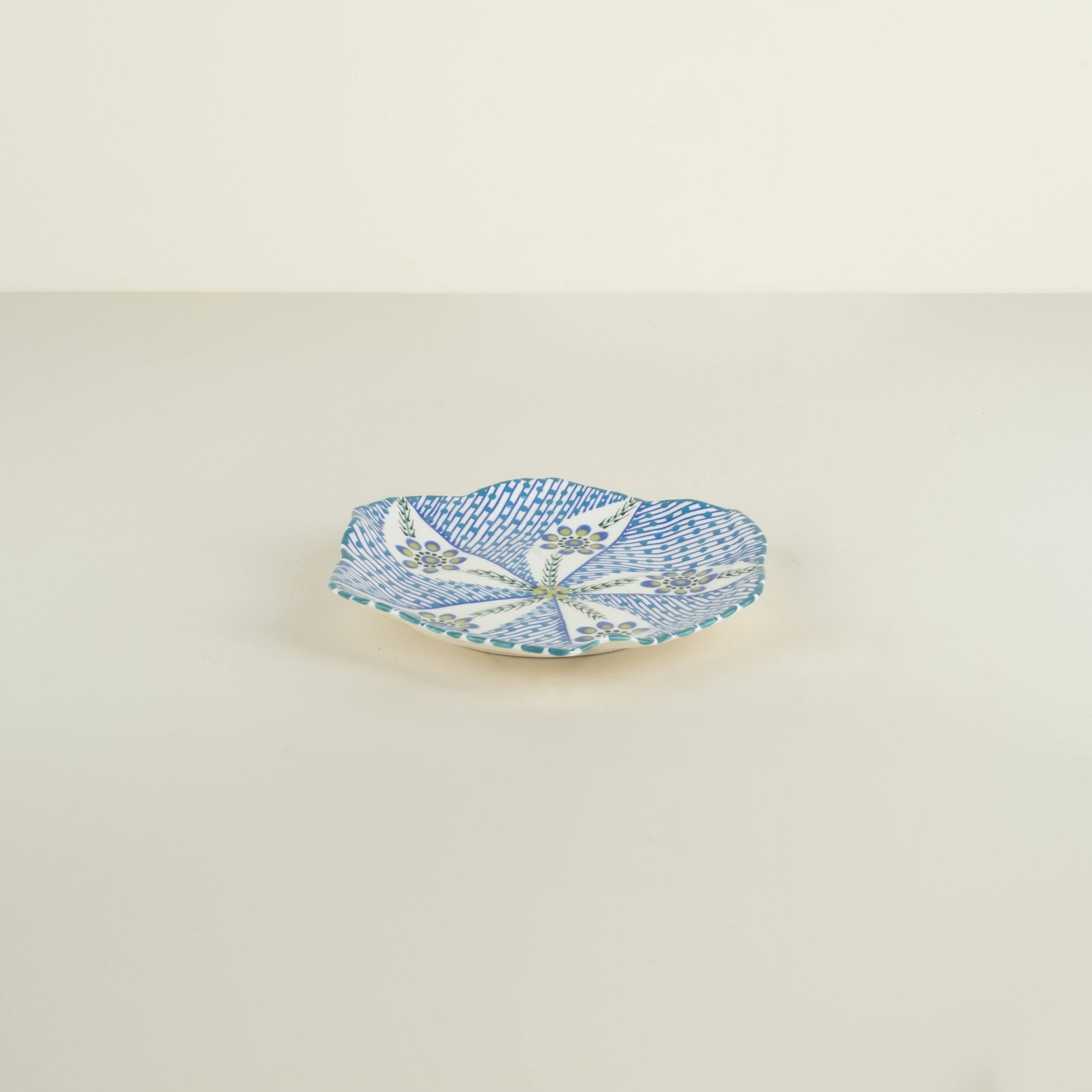 Royal Dinnerware Collection