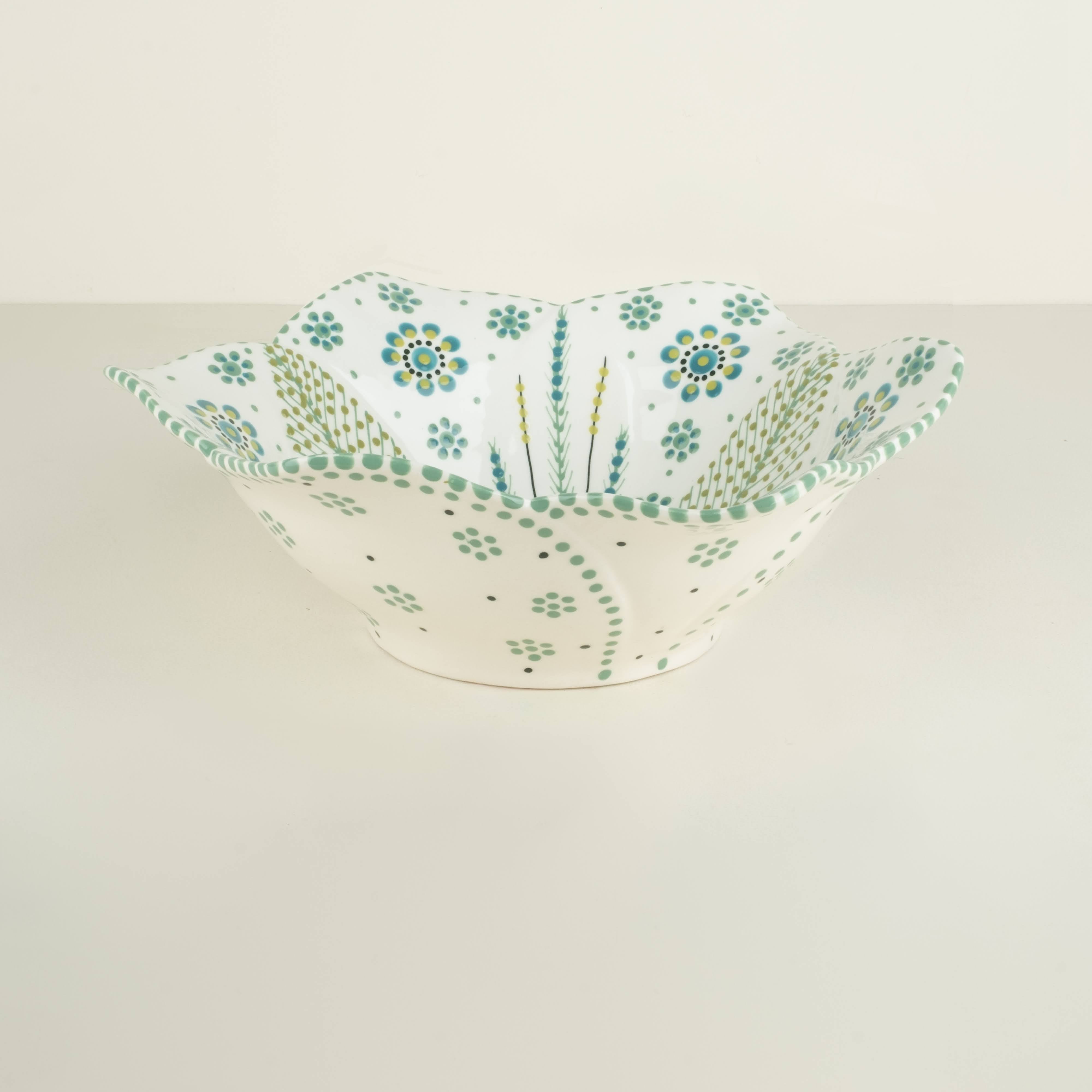 Tulip Salad Bowl Large