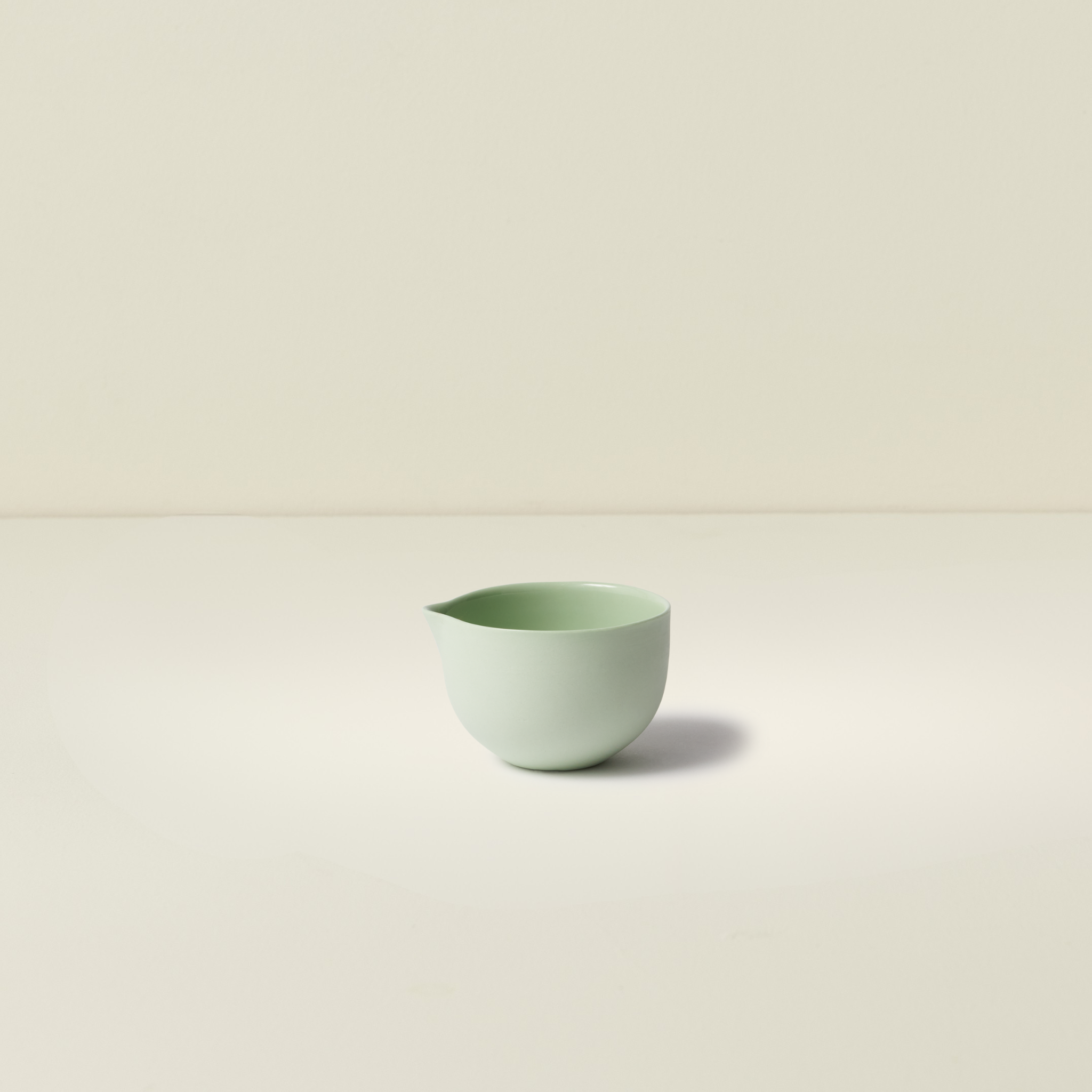 Jug Round
