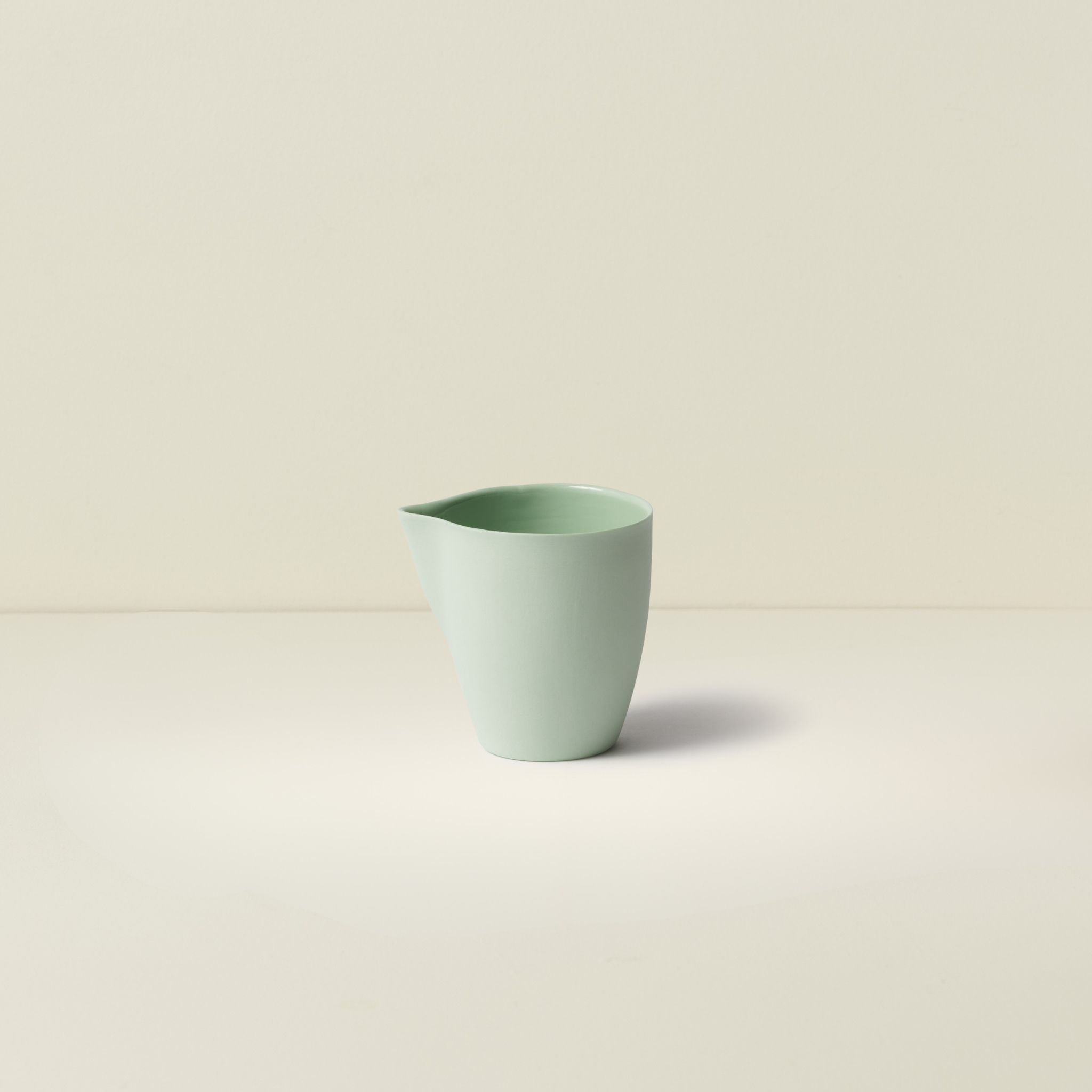 Jug Medium