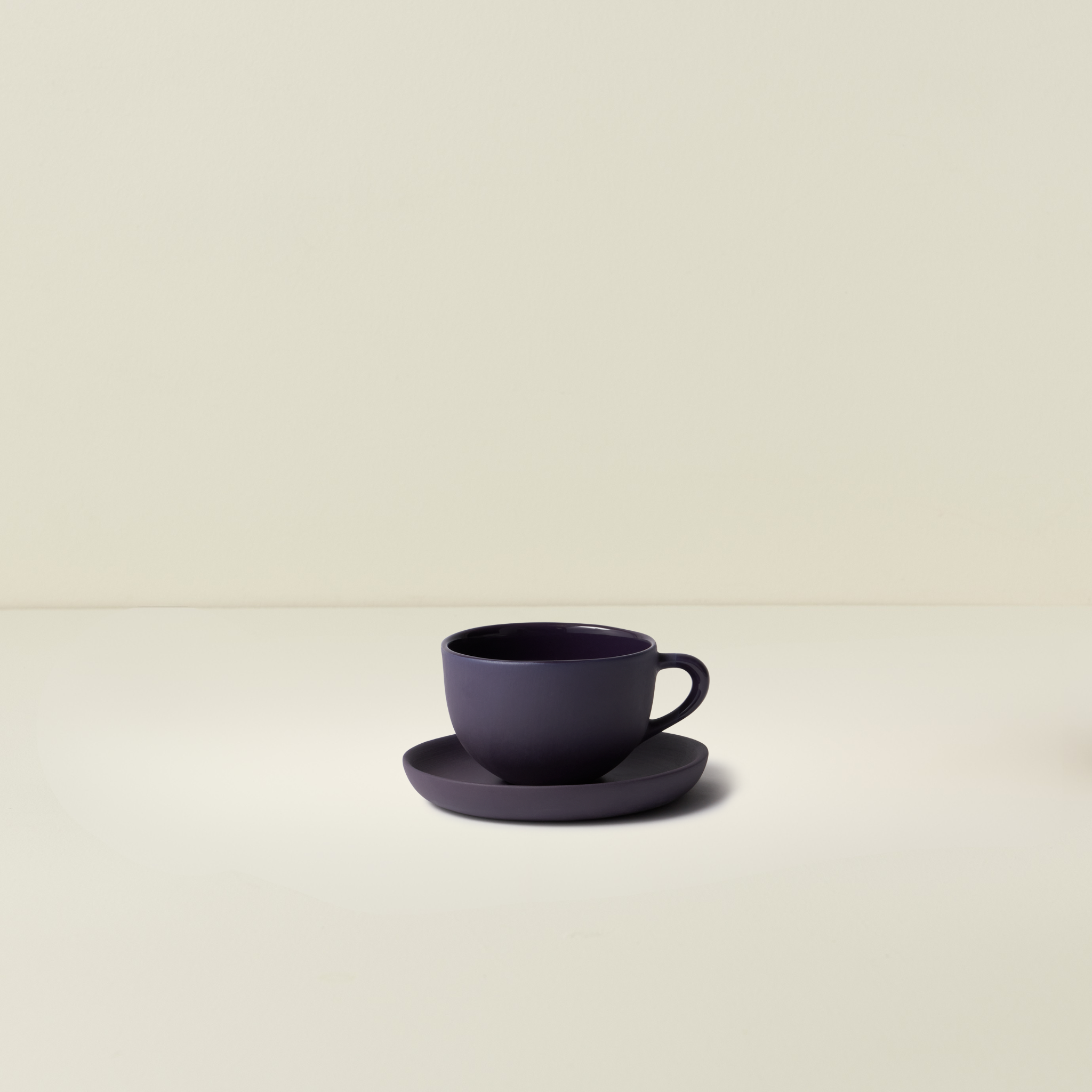 Espresso Cup and Saucer Round