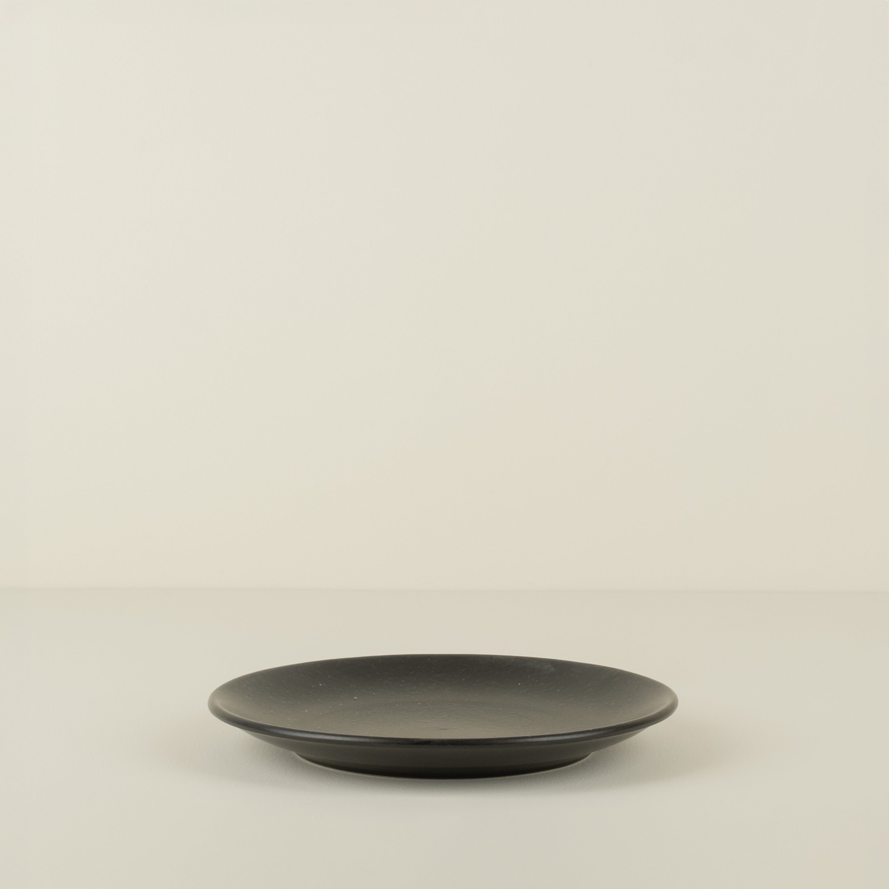 Roda Black Coupe Salad/Dessert Plate