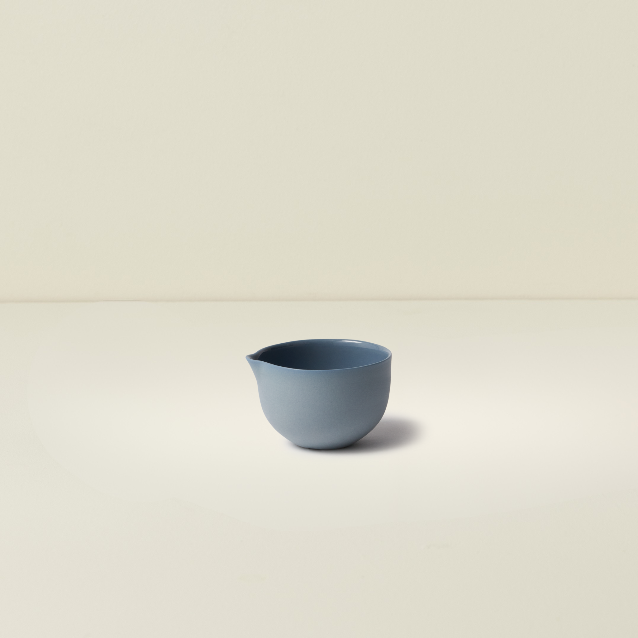 Jug Round