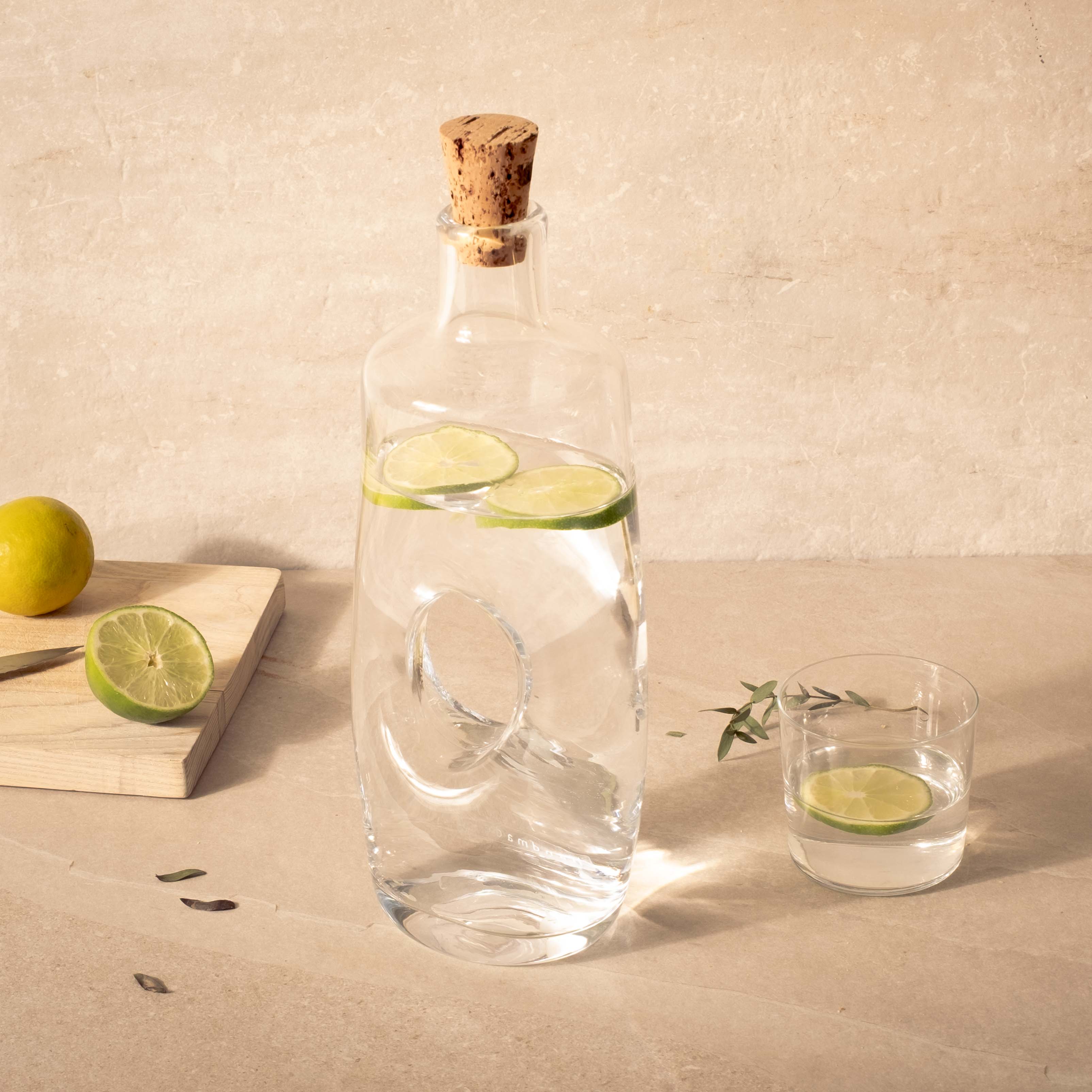 Void Carafe with Cork Stopper 1.1L