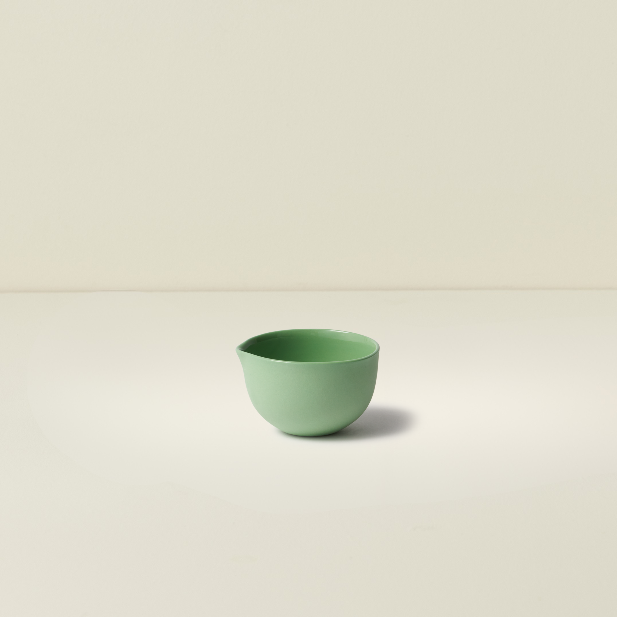 Jug Round
