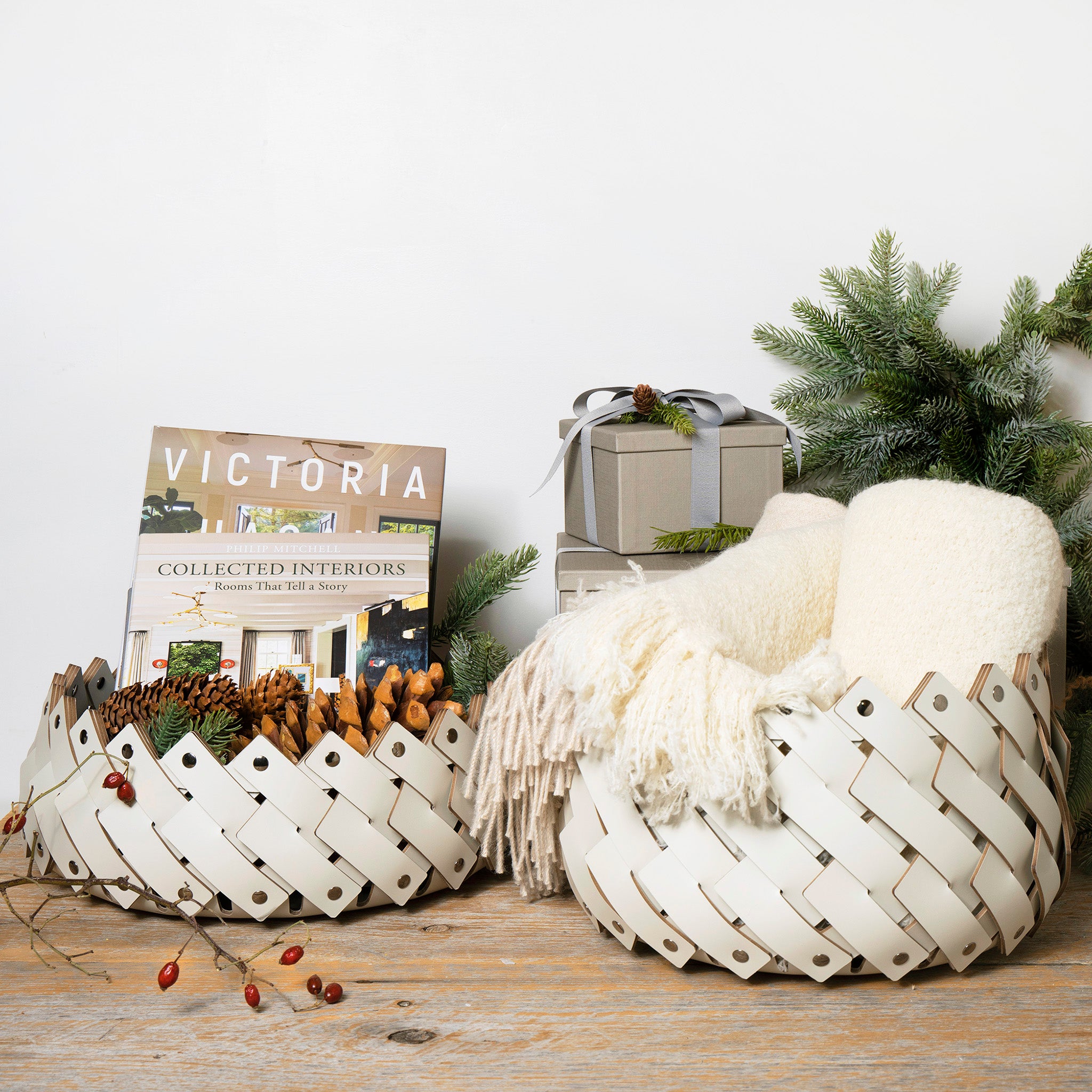 Almeria Tall Leather Basket